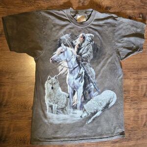 Vintage The Mountain shirt 2003 Native Indian Indigenous Chief Wolves Horse 🔥🔥